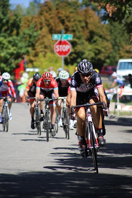 个重要背景 个重要背景